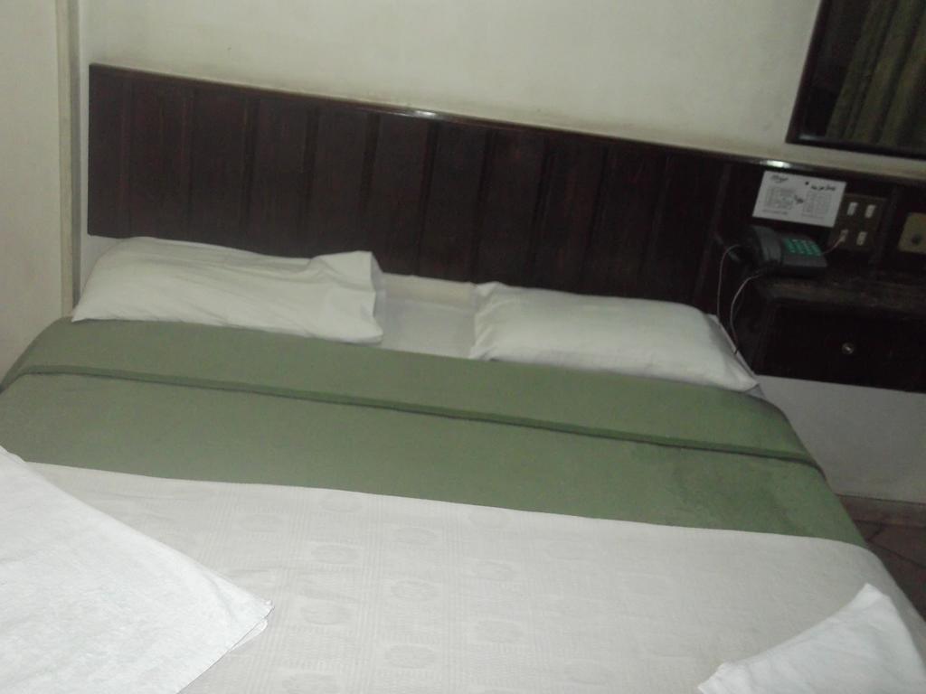 Sunset Hotel Luksor Quarto foto